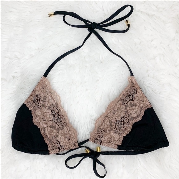 Beach Bunny Other - Beach Bunny Lady Lace Bikini Top